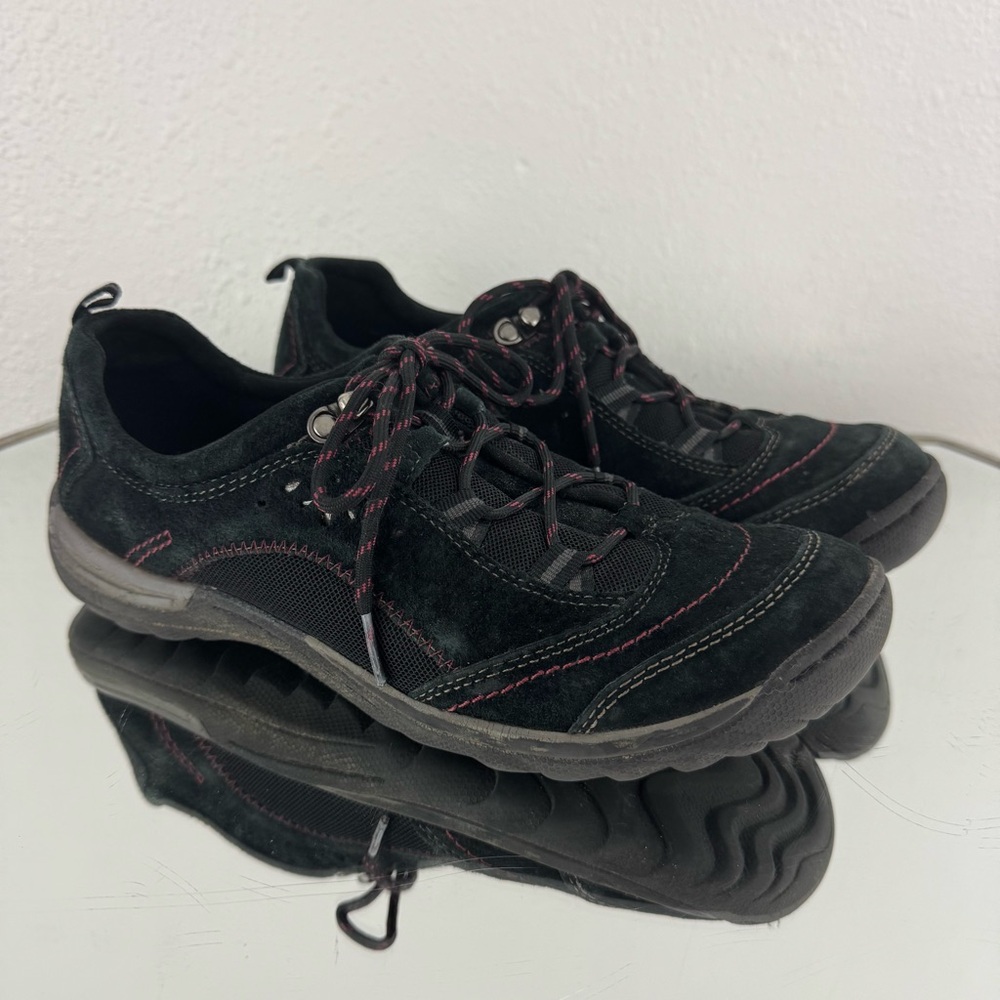 EARTH ORIGINS Black Leather Suede Kamryn Casual Sporty Gorpcore Outdoor Sneakers